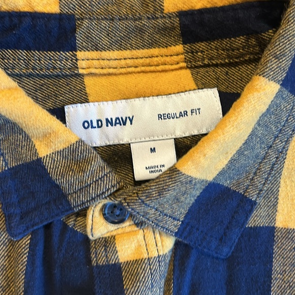Old Navy flannel button down - Picture 2 of 2